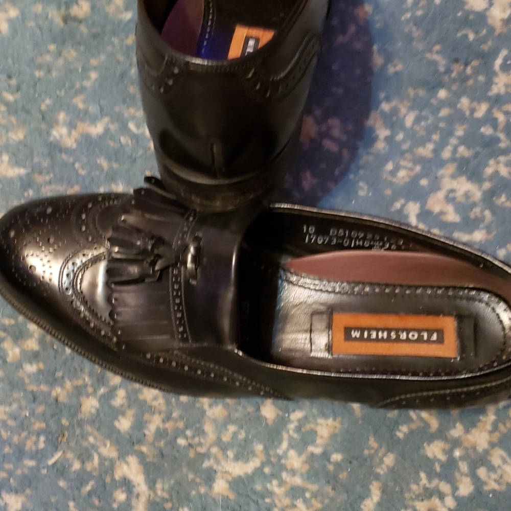 Florsheim Wingtip men's dress shoes size 36F - Picture 5 of 6